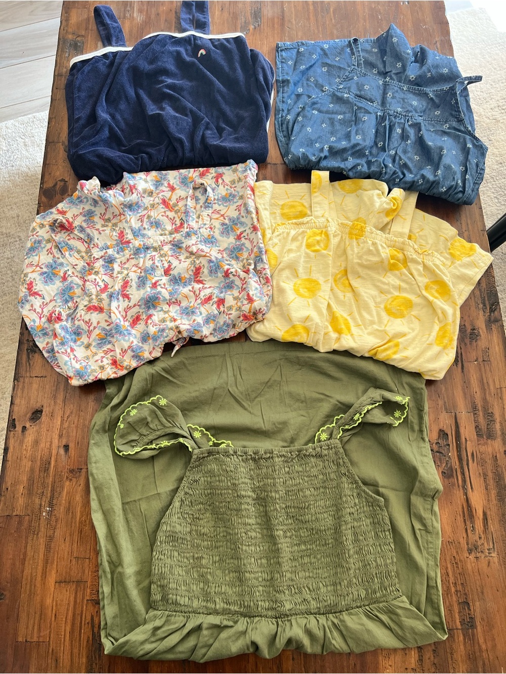 Bundle of Girls Rompers & Dress Old Navy Gap